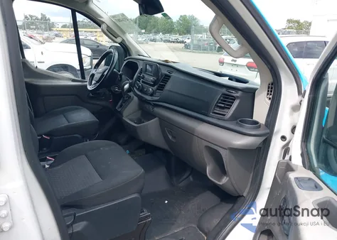 2020 Ford Transit-250 z USA, uszkodzony, nr VIN 1FTBR1Y8XLKA71536